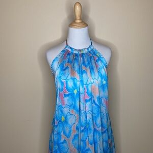 NWOT, halter dress, size XS, backless, pleated, floral pattern, super cute!